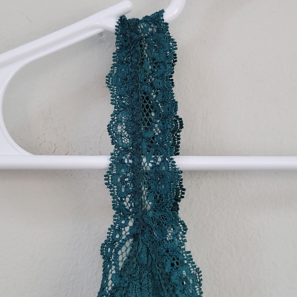 NWT Free People Intimately Strappy Lace Turkish Sea Bralette Women's Size M Sexy - Picture 8 of 9